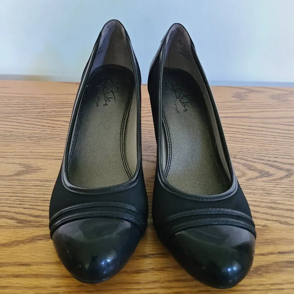 Life Stride Women's Petunia Black Pumps High Heels Shoes Patent And Fabric 8.5M